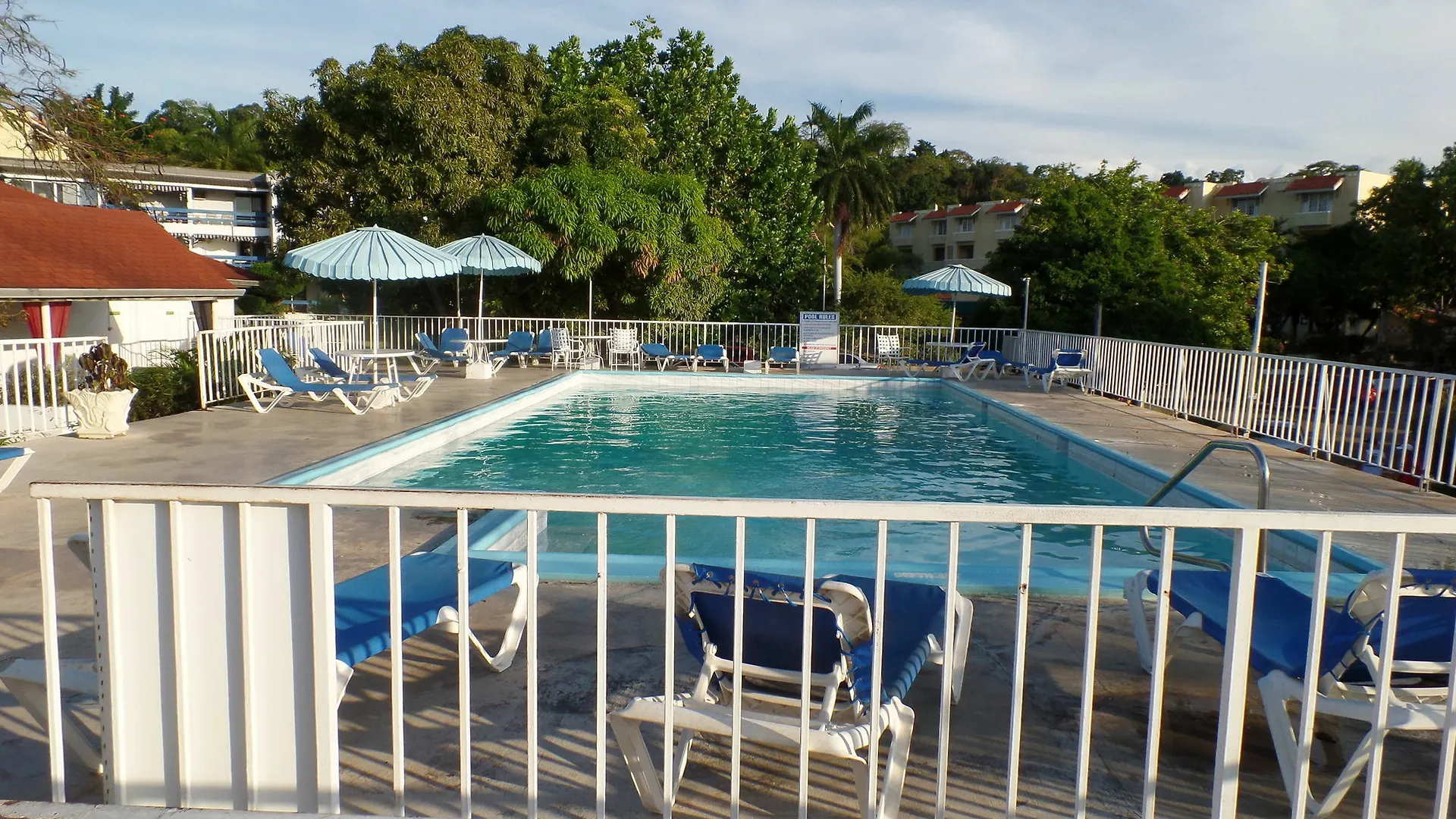 Skyclub Beach Suite At Mobay Club Montego Bay